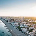 Apartment In Lido Di Jesolo 54503