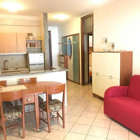 Appartamento In 54503